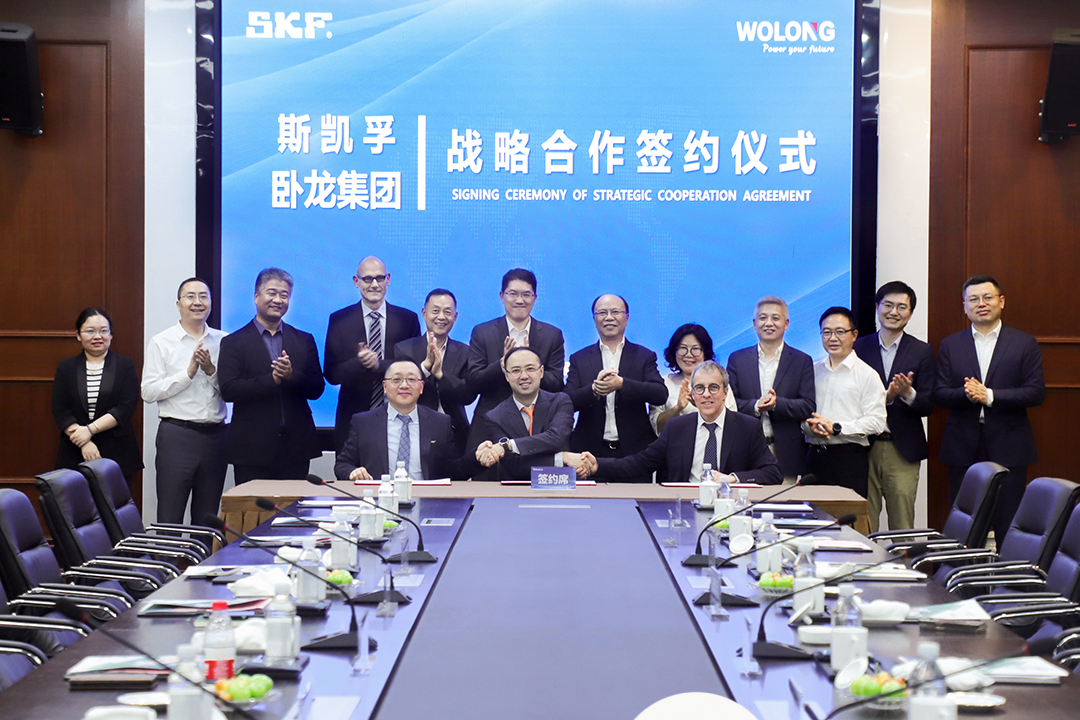 1685676084677460F3A9.png IMG_9945.png